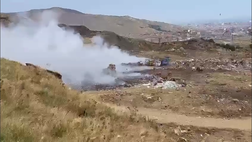 Возгорание на городской свалке г. Махачкалы ликвидируется